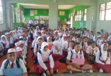 SMP Negeri 2 Kaimana Bentuk Karakter Siswa Melalui MPLS