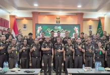 Kajati Papua Barat Evaluasi Kinerja dan Perkuat Sinergi di Kejari Kaimana