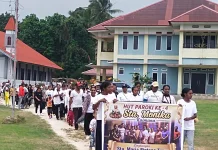 Paroki Santa Monika Kaimana Gelar Jalan Santai Sambut HUT Ke-IV