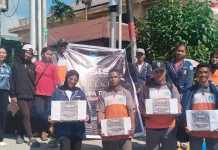 OSIS SMK Negeri 2 Kaimana Galang Dana Korban Gempa NTT