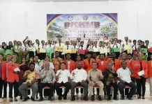 Bukan Sekadar Kuliah, Ini Pesan Wabup Kaimana untuk 51 Mahasiswa Baru Polenka