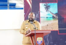 Wabup Kaimana Isak Waryensi Pastikan Program SAMISAKA Berlanjut ke Tahap Kedua