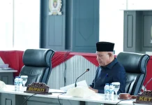 Bupati Kaimana Sampaikan Rancangan Perubahan KUA-PPAS APBD 2026