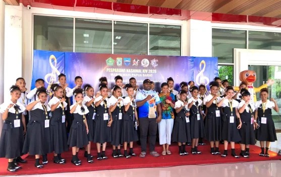 Wabup Kaimana Bangga Penampilan PSA Pesparawi Nasional