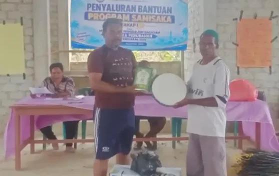 Dana SAMISAKA Kampung Ruara Dukung Rumah Ibadah dan Nelayan