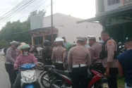 Bapenda Papua Barat Ingatkan Warga Taat Pajak Kendaraan