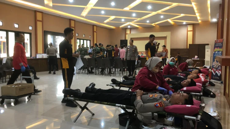 Stok Darah PMI Kediri 704 Kantong