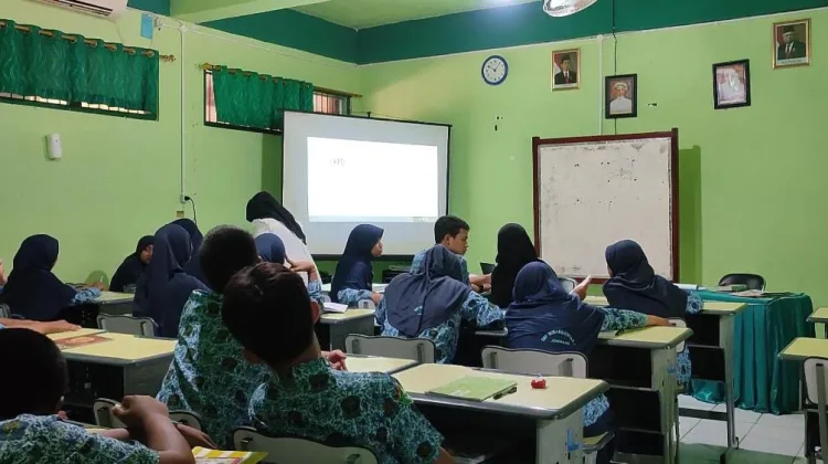 Sekolah di Jombang Lakukan Penyesuaian Jam Belajar Selama Ramadan