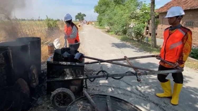 Program Mantra Integrasikan Proyek Jalan Desa di Jombang