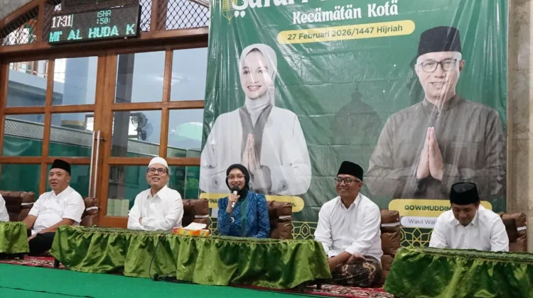 Safari Ramadan, Wali Kota Kediri Ajak Warga Jaga Kerukunan