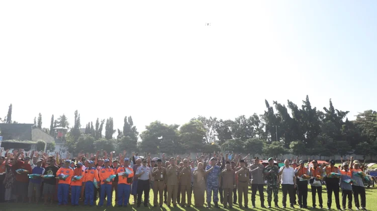 Menjelang Lebaran, Pemkab Jombang Salurkan 2.495 Bansos PPKS dan PSKS