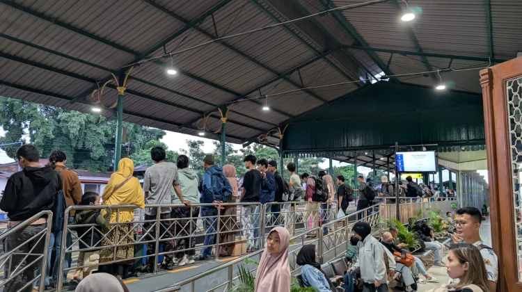 Puncak Arus Balik, 31.024 Penumpang Berangkat dari Daop 7