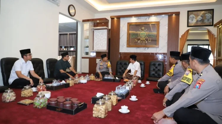 Kunjungi Tokoh Agama, Kapolres Kediri Pererat Silaturahmi pascalebaran