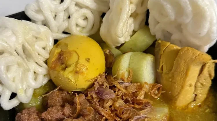 Opor dengan Ketupat, Identik Nuansa Lebaran