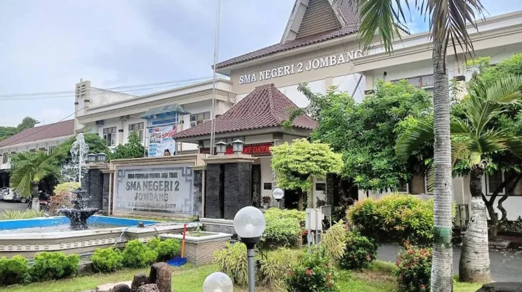 SMAN 2 Jombang Sumbang 4 Lulusan Jalur Golden Ticket SNBP 2026