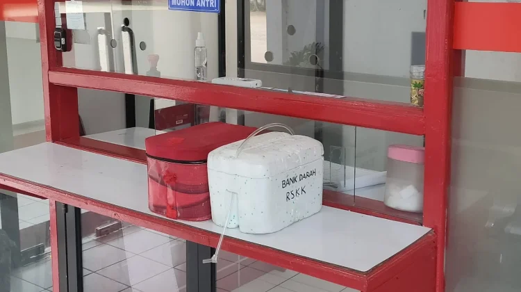 Stok Darah di PMI Kediri Tersedia 300 Kantong