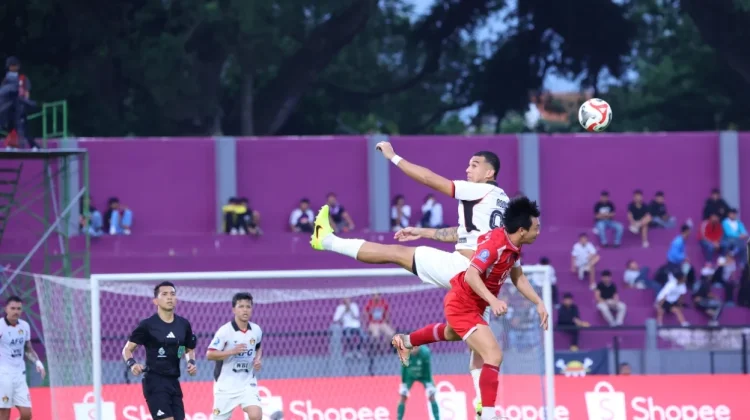 Bermain dengan Intensitas Tinggi, Persik dan Persijap Berakhir tanpa Gol