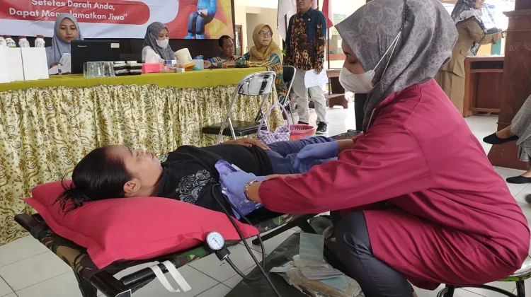 Data Terbaru Stok Darah PMI Kediri 265 Kantong