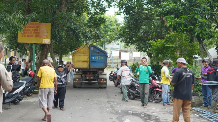 TPA Klotok Kediri Dibuka usai Blokade Warga Berakhir