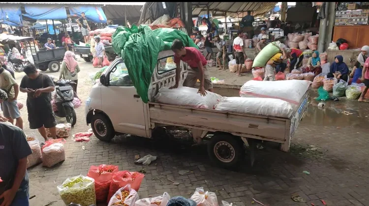 Serapan Industri Libur Harga Cabai di Kediri Turun