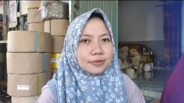 UMKM Kediri Siasati Kenaikan Harga Plastik agar Tetap Produksi
