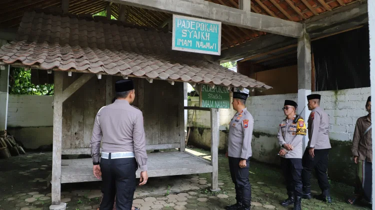 Kapolres Kediri Pererat Silaturahmi dengan Pengurus Ponpes Mahir Arriyadl