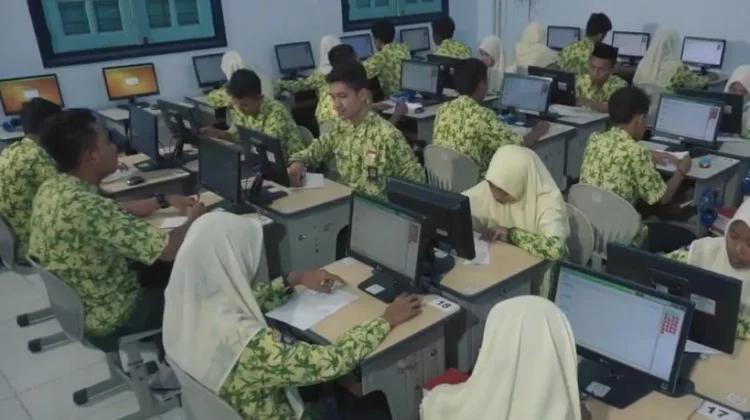 SPMB SMA-SMK 2026 Terapkan 5 Jalur Seleksi