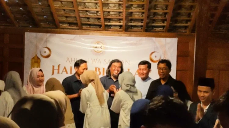 Gelar Halalbihalal, AR Media Kediri Pererat Silaturahmi dengan Mitra