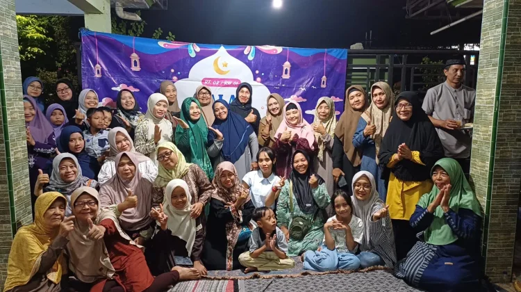 Akhir Bulan Syawal, Warga Kediri Antusias Gelar Halalbihalal