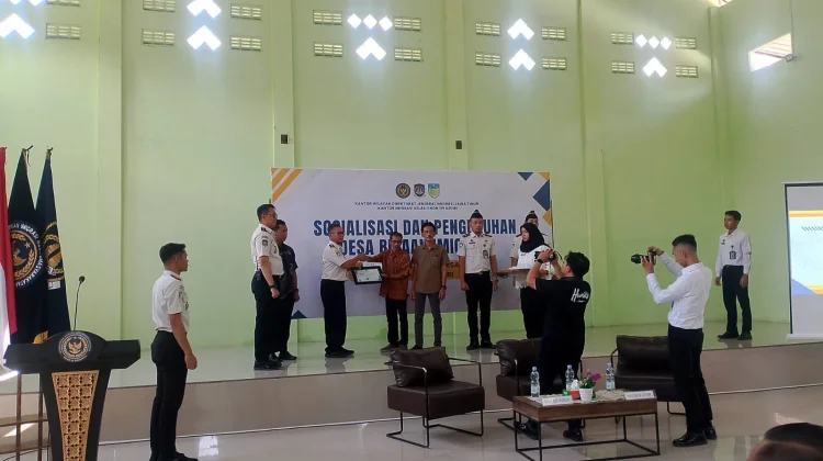 Cegah TPPO Imigrasi Kediri Kukuhkan Desa Binaan di Kecamatan Pare