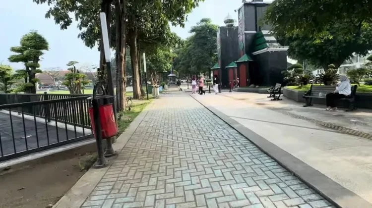 Pasca Penertiban, Penataan Alun-alun Jombang Berbuah Ketertiban