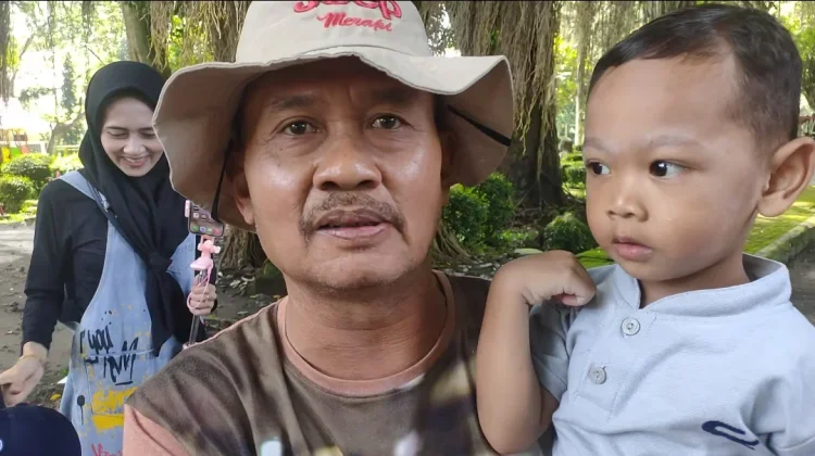 Libur Hari Buruh Sejumlah Masyarakat Kediri Kunjungi Destinasi Wisata