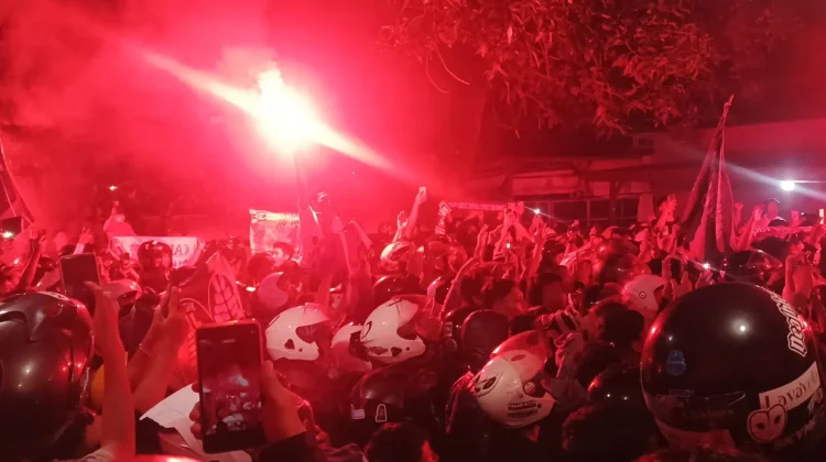 Ribuan Persikmania Sambut Macan Putih dengan Euforia Kemenangan