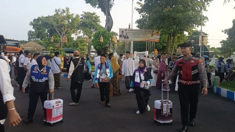 Update Haji, Kemenhaj Jombang Catat 9 Jemaah Tunda Berangkat