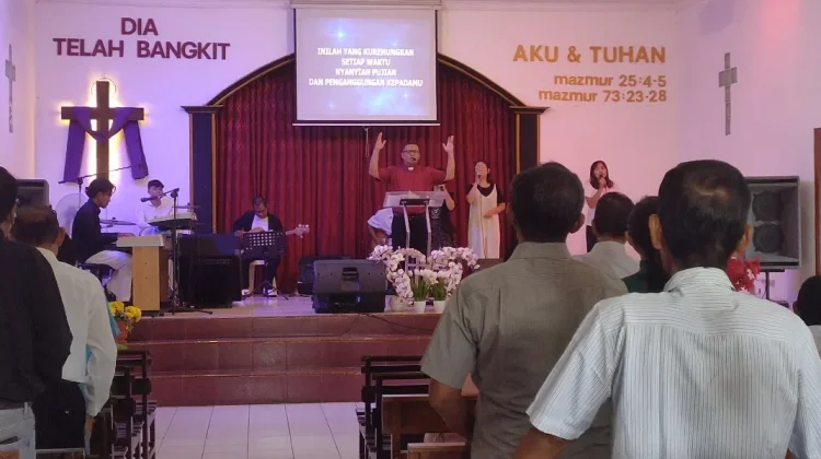 Kenaikan Isa Almasih, GBI Sejahtera Kediri Ajak Jemaat Jadi Teladan Penuh Kasih