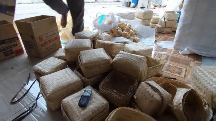 Perajin Besek Bambu Kebanjiran Pesanan Menjelang Hari Raya Kurban