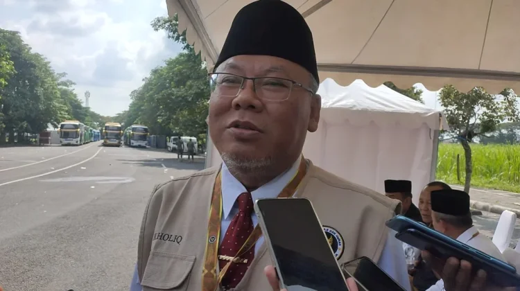 Kemenhaj Kabupaten Kediri Berangkatkan Jemaah Haji Terakhir Kloter 112