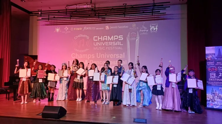 Event Internasional Champs Universal Music Festival Berlangsung Kompetitif