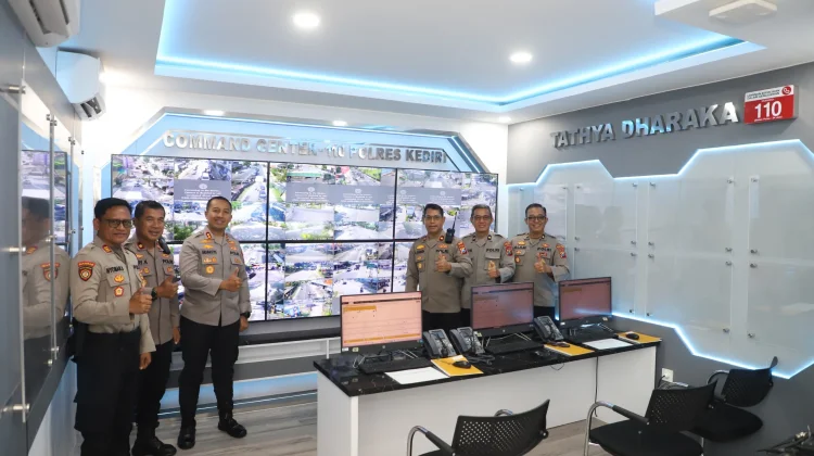 Tingkatkan Layanan, Kapolres Kediri Resmikan Wajah Baru Command Center 110