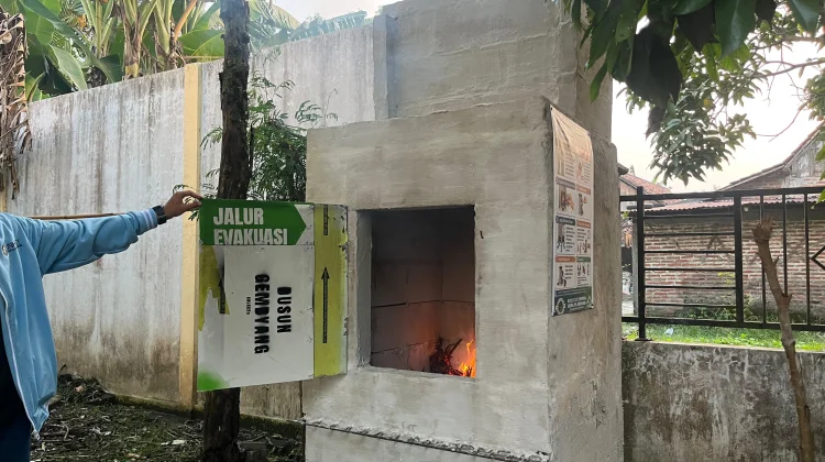Inovasi Mahasiswa Hadirkan Teknologi Pembakar Sampah Minim Polusi
