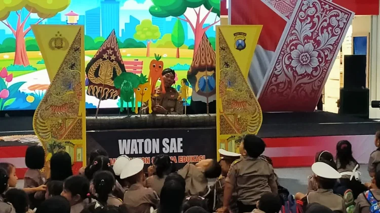 Kampanye Indonesia Sehat, 150 Anak TK Antusias Ikuti Pertunjukan Wayang Kardus