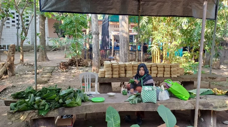 Karang Taruna Desa Banjarejo Aktif Kampanyekan Pasar Zero Waste