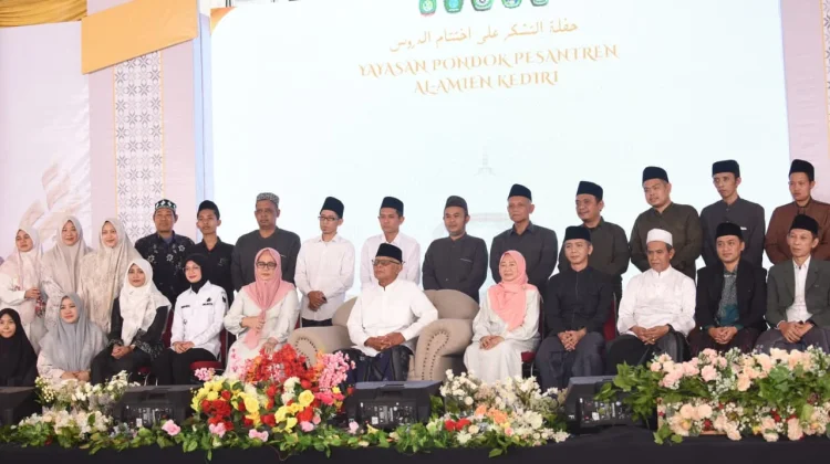 Haflah Akhirussanah Ponpes Al Amien, Vinanda Tekankan Pentingnya Ilmu dan Akhlak