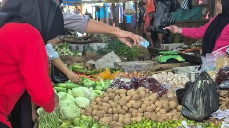 Harga Bumbu Dapur Melonjak, Daya Beli Masyarakat Turun