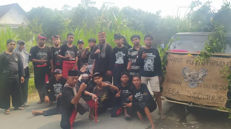 Peringati Tahun Baru Islam, Kesenian Bantengan Kediri Gelar Kirab Budaya