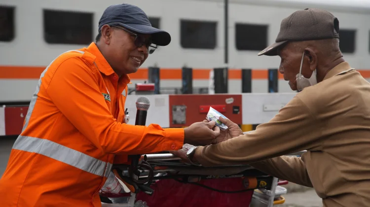 Tingkatkan Keselamatan, KAI dan Railfans Ajak Pemuda Disiplin Lalu-lintas