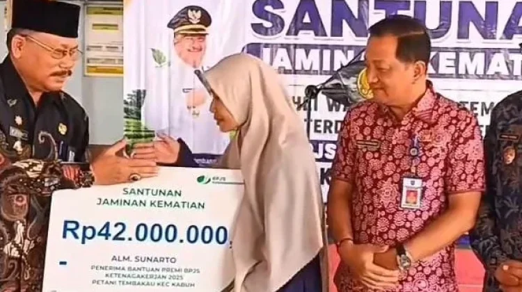 Pemkab Jombang Mulai Salurkan Bantuan DBHCHT 2026 kepada Petani