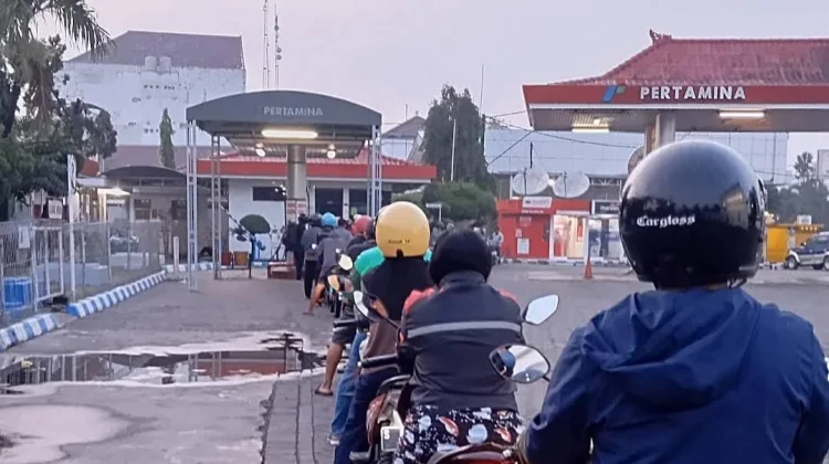 Kelangkaan BBM Ganggu Aktivitas Warga, Pemkab Bergerak Cari Solusi