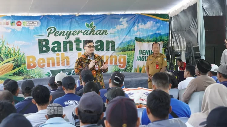 Ratusan Poktan Kabupaten Kediri Dapat Bantuan 200 Ton Benih Jagung