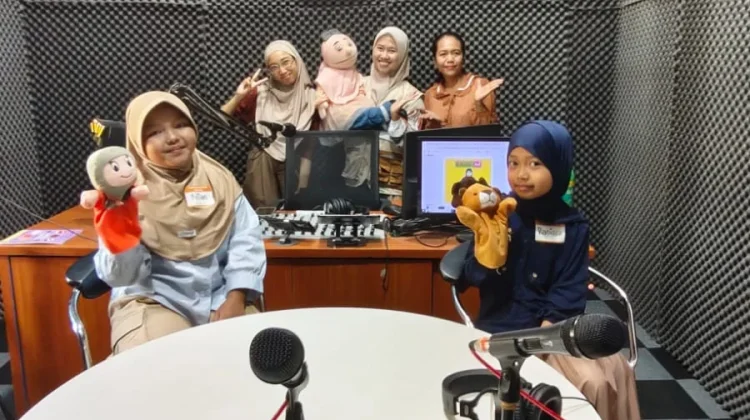 Dongeng, Stimulasi Baik bagi Kecerdasan Bahasa Anak